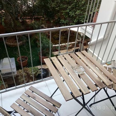 Modern, Ideally Located Studio Apartment Atenas Exterior foto